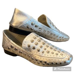 AWESOME studded flat loafer / mule soft metallic silver leather 8.5 NEW